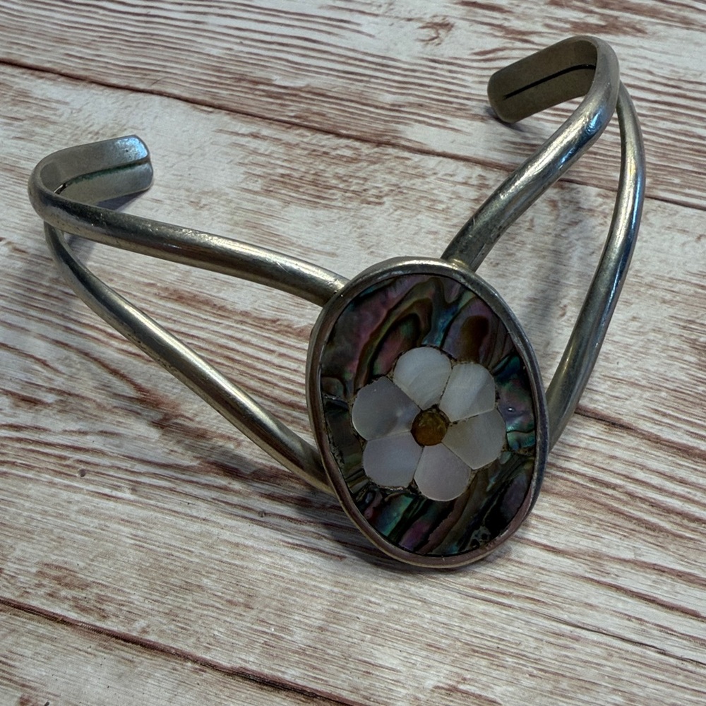 Mexico Silver Cuff Bracelet with Mother of Pearl Floral Inlay